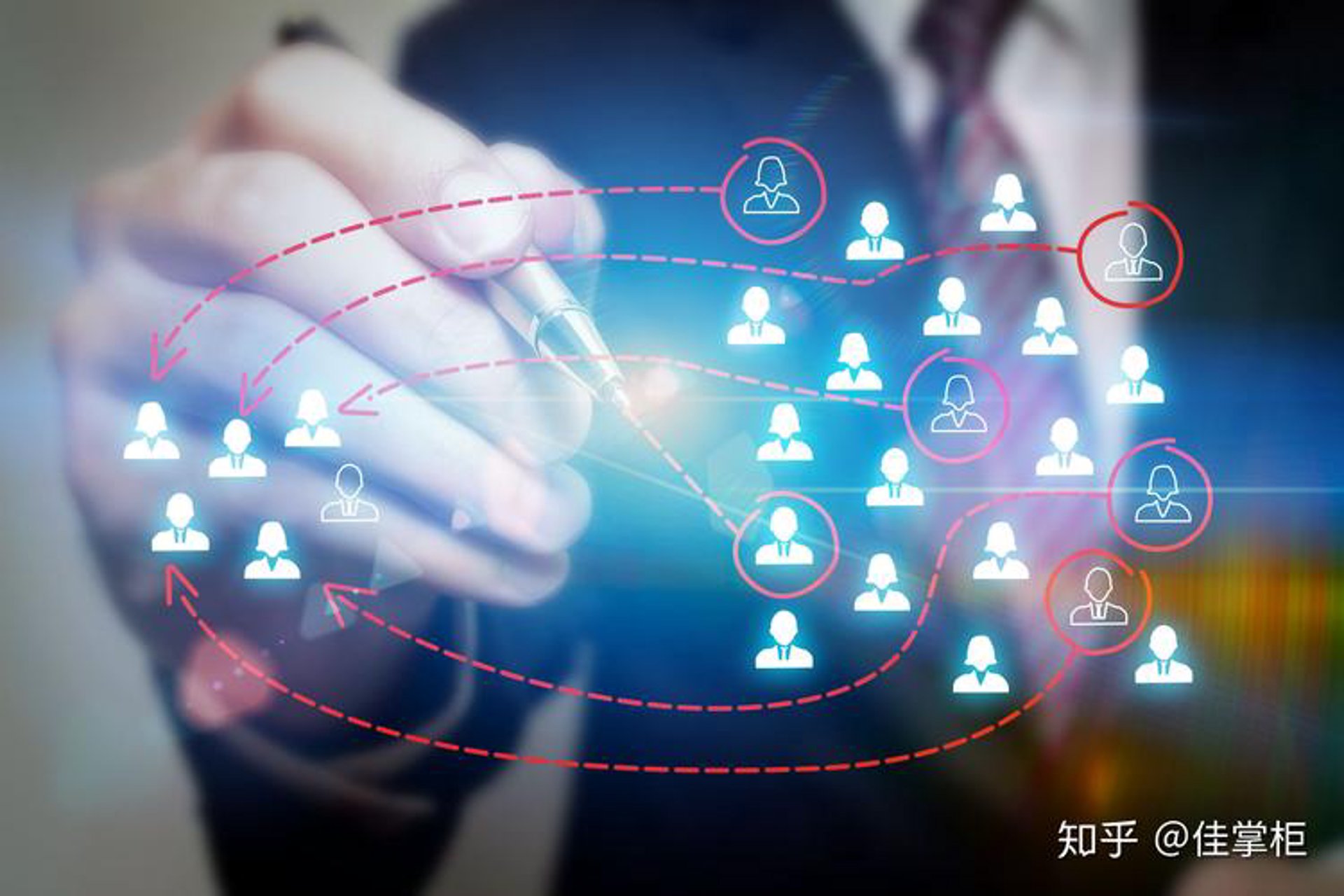 从架构到算法：AI站群系统的工程化演进观察